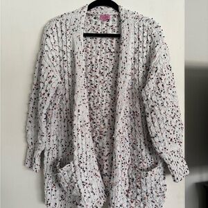 Francesca's Collections White Knit Sweater with Multicolor Speckles